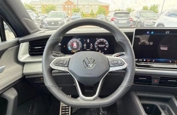 Volkswagen Tiguan SE R-Line Black FWD 2026