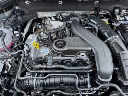 Volkswagen Taos SE FWD 2025