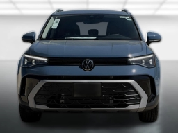 Volkswagen Taos SE FWD 2026