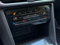 Volkswagen Taos SE FWD 2026