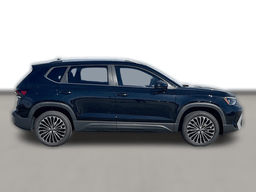 Volkswagen Taos SE FWD 2025