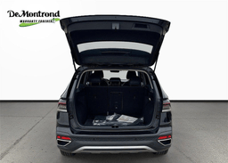 Volkswagen Taos SE FWD 2025