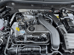 Volkswagen Taos SE FWD 2025