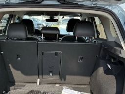 Volkswagen Taos SE FWD 2025