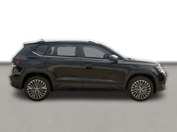 Volkswagen Taos SE FWD 2026