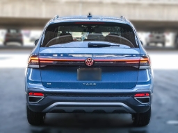 Volkswagen Taos SE FWD 2025
