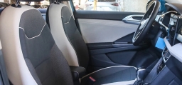 Volkswagen Taos SE FWD 2025