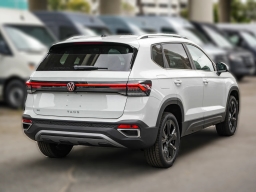 Volkswagen Taos SE FWD 2026