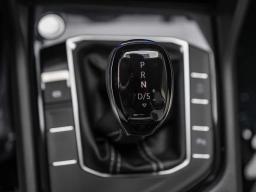 Volkswagen Taos SE FWD 2026