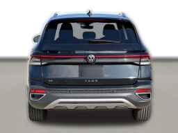 Volkswagen Taos SE FWD 2025