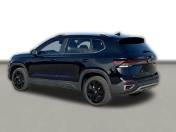 Volkswagen Taos SE FWD 2025