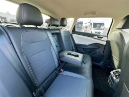 Volkswagen Taos SE FWD 2025