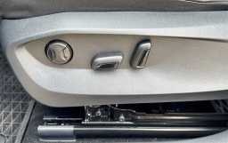 Volkswagen Taos SE FWD 2025
