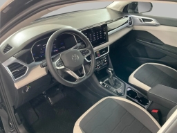 Volkswagen Taos SE 4MOTION 2026