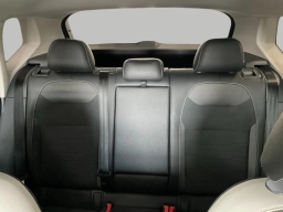 Volkswagen Taos SE 4MOTION 2026