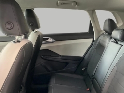 Volkswagen Taos SE 4MOTION 2026