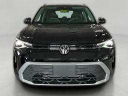 Volkswagen Taos SE 4MOTION 2026