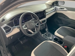 Volkswagen Taos SE 4MOTION 2026