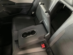 Volkswagen Taos SE 4MOTION 2026