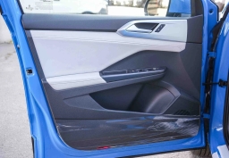Volkswagen Taos SE 4MOTION 2026