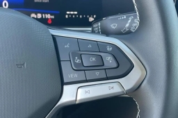 Volkswagen Taos SE 4MOTION 2026