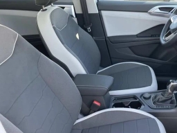 Volkswagen Taos SE 4MOTION 2026