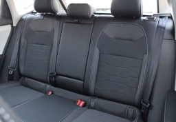 Volkswagen Taos SE 4MOTION 2026