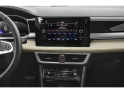 Volkswagen Taos SE 4MOTION 2026