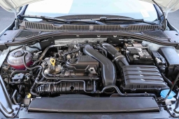 Volkswagen Jetta SE Auto 2026
