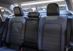 Volkswagen Jetta SE Auto 2026