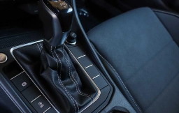 Volkswagen Jetta SE Auto 2026