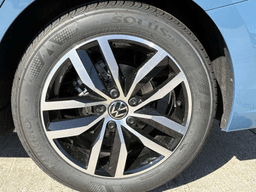 Volkswagen Jetta SE Auto 2026