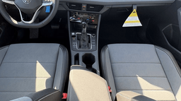 Volkswagen Jetta SE Auto 2026