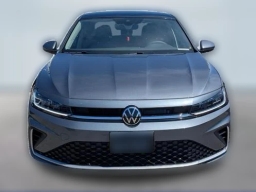 Volkswagen Jetta SE Auto 2026