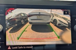 Volkswagen Jetta SE Auto 2026