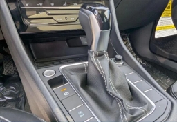 Volkswagen Jetta SE Auto 2026
