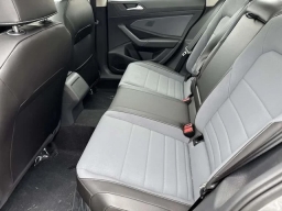 Volkswagen Jetta SE Auto 2026
