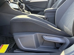 Volkswagen Jetta Sport Auto 2026