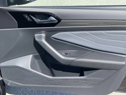Volkswagen Jetta SEL Auto 2026