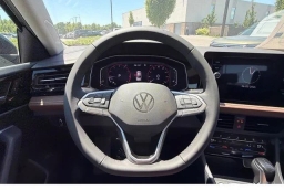 Volkswagen Jetta SEL Auto 2026
