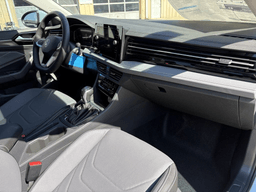 Volkswagen Jetta SEL Auto 2026