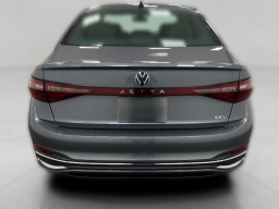 Volkswagen Jetta SEL Auto 2026
