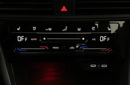 Volkswagen Jetta SEL Auto 2026