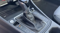 Volkswagen Jetta SEL Auto 2025