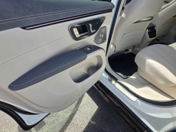 Mercedes-Benz EQS EQS 400 4MATIC SUV 2026