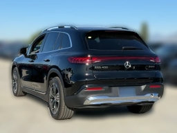 Mercedes-Benz EQS EQS 400 4MATIC SUV 2026
