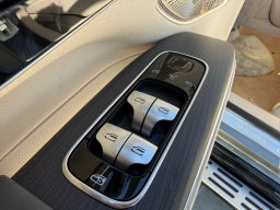 Mercedes-Benz EQS EQS 400 4MATIC SUV 2026