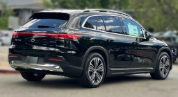 Mercedes-Benz EQS EQS 400 4MATIC SUV 2026