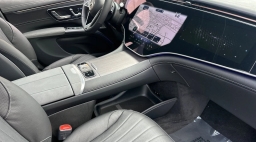 Mercedes-Benz EQS EQS 400 4MATIC SUV 2026