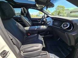 Mercedes-Benz EQS EQS 400 4MATIC SUV 2026